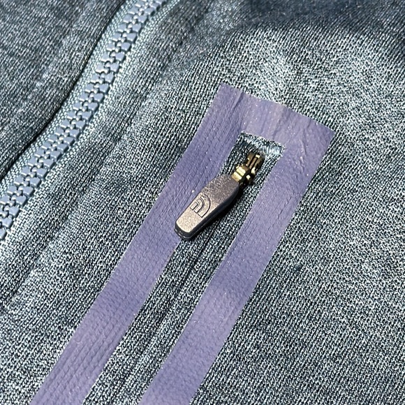 THE NORTH FACE Men’s Canyonlands 1/2 Zip - Picture 5 of 13